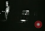 Standbild Männer und Frauen an der Bar und Hotel Paris Frankreich, 1956, aus Sekunde 8 historischem Filmmaterial Videoclip 65675021102