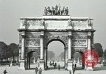 Standbild Pariser Wahrzeichen Paris Frankreich, 1956, aus Sekunde 10 historischem Filmmaterial Videoclip 65675021103