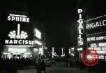Image Pigalle Paris France, 1956, de la seconde 45 séquences d'archives historiques vidéo 65675021104