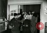 Image Stage Door cantine Paris France, 1945, de la seconde 3 séquences d'archives historiques vidéo 65675021105