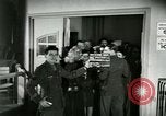 Image Stage Door cantine Paris France, 1945, de la seconde 6 séquences d'archives historiques vidéo 65675021105
