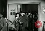 Image Stage Door cantine Paris France, 1945, de la seconde 23 séquences d'archives historiques vidéo 65675021105