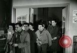 Image Stage Door cantine Paris France, 1945, de la seconde 27 séquences d'archives historiques vidéo 65675021105