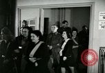 Image Stage Door cantine Paris France, 1945, de la seconde 54 séquences d'archives historiques vidéo 65675021105