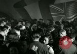 Standbild Stage Door Canteen Paris Frankreich, 1945, aus Sekunde 6 historischem Filmmaterial Videoclip 65675021108