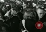 Standbild Stage Door Canteen Paris Frankreich, 1945, aus Sekunde 37 historischem Filmmaterial Videoclip 65675021108