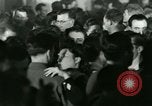 Standbild Stage Door Canteen Paris Frankreich, 1945, aus Sekunde 46 historischem Filmmaterial Videoclip 65675021108