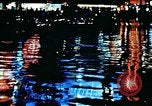 Standbild Times Square Neon Lights New York City USA, 1954, aus Sekunde 60 historischem Filmmaterial Videoclip 65675021109
