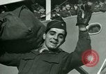 Immagine di Soldati americani Livorno ITALIA, 1947, secondo 44 filmato di repertorio 65675021114