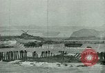 Standbild alliierten Truppen Insel Walcheren Niederlande, 1944, aus Sekunde 60 historischem Filmmaterial Videoclip 65675021116