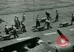 Immagine di US Navy combatte il giapponese nelle Filippine Mare delle Filippine, 1944, secondo 15 filmato di repertorio 65675021117