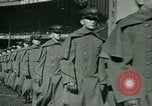 Standbild American Football New York City USA, 1944, aus Sekunde 13 historischem Filmmaterial Videoclip 65675021119