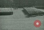 Standbild American Football New York City USA, 1944, aus Sekunde 17 historischem Filmmaterial Videoclip 65675021119