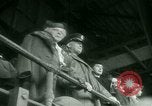 Standbild American Football New York City USA, 1944, aus Sekunde 18 historischem Filmmaterial Videoclip 65675021119