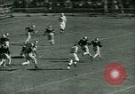 Standbild American Football New York City USA, 1944, aus Sekunde 44 historischem Filmmaterial Videoclip 65675021119