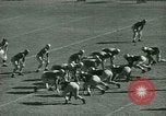 Standbild American Football New York City USA, 1944, aus Sekunde 52 historischem Filmmaterial Videoclip 65675021119