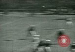 Standbild American Football New York City USA, 1944, aus Sekunde 55 historischem Filmmaterial Videoclip 65675021119