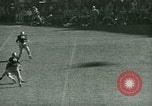 Standbild American Football New York City USA, 1944, aus Sekunde 56 historischem Filmmaterial Videoclip 65675021119