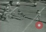 Image le football américain Atlanta Georgia USA, 1944, de la seconde 7 séquences d'archives historiques vidéo 65675021120
