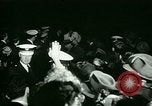 Immagine di Magnifica bambola premiere Cincinnati Ohio USA, 1946, secondo 9 filmato di repertorio 65675021121