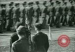 Immagine di Il generale James Doolittle onori volantini Regno Unito, 1944, secondo 11 filmato di repertorio 65675021123