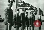 Immagine di Il generale James Doolittle onori volantini Regno Unito, 1944, secondo 29 filmato di repertorio 65675021123