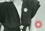 Standbild Schmuck anzeigen New York United States USA, 1946, aus Sekunde 11 historischem Filmmaterial Videoclip 65675021128