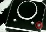 Standbild Schmuck anzeigen New York United States USA, 1946, aus Sekunde 29 historischem Filmmaterial Videoclip 65675021128