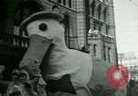 Standbild Toyland Parade Philadelphia Pennsylvania USA, 1946, aus Sekunde 19 historischem Filmmaterial Videoclip 65675021137