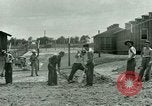 Standbild Kriegsgefangenenlager Southern United States USA, 1944, aus Sekunde 3 historischem Filmmaterial Videoclip 65675021141