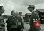 Image camp de prisonnier de guerre United States USA, 1944, de la seconde 27 séquences d'archives historiques vidéo 65675021143