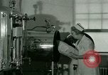 Immagine di Assistenza sanitaria nel campo di prigionia Southern United States USA, 1944, secondo 6 filmato di repertorio 65675021144