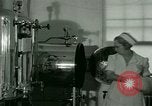 Immagine di Assistenza sanitaria nel campo di prigionia Southern United States USA, 1944, secondo 10 filmato di repertorio 65675021144