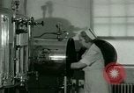 Immagine di Assistenza sanitaria nel campo di prigionia Southern United States USA, 1944, secondo 11 filmato di repertorio 65675021144