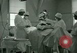 Immagine di Assistenza sanitaria nel campo di prigionia Southern United States USA, 1944, secondo 26 filmato di repertorio 65675021144