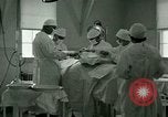 Immagine di Assistenza sanitaria nel campo di prigionia Southern United States USA, 1944, secondo 28 filmato di repertorio 65675021144