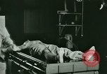 Immagine di Assistenza sanitaria nel campo di prigionia Southern United States USA, 1944, secondo 56 filmato di repertorio 65675021144