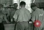 Standbild Kriegsgefangenenlager United States USA, 1944, aus Sekunde 33 historischem Filmmaterial Videoclip 65675021146