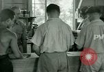 Standbild Kriegsgefangenenlager United States USA, 1944, aus Sekunde 37 historischem Filmmaterial Videoclip 65675021146