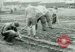 Standbild deutschen Kriegsgefangenen United States USA, 1944, aus Sekunde 41 historischem Filmmaterial Videoclip 65675021148
