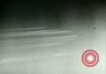 Standbild Amerikanische Bomber aircraft Streik Berlin Vereinigtes Königreich, 1944, aus Sekunde 40 historischem Filmmaterial Videoclip 65675021165