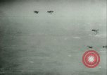 Standbild Amerikanische Bomber aircraft Streik Berlin Vereinigtes Königreich, 1944, aus Sekunde 51 historischem Filmmaterial Videoclip 65675021165
