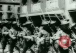 Standbild Australian veterans Parade Sydney Australien, 1944, aus Sekunde 17 historischem Filmmaterial Videoclip 65675021167
