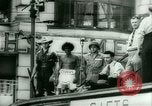 Standbild Australian veterans Parade Sydney Australien, 1944, aus Sekunde 33 historischem Filmmaterial Videoclip 65675021167
