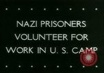 Standbild deutschen Gefangenen arbeiten im Schnee Northern United States USA, 1944, aus Sekunde 1 historischem Filmmaterial Videoclip 65675021169