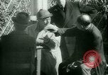 Immagine di Profughi italiani evacuare Italia, 1944, secondo 22 filmato di repertorio 65675021170