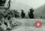 Immagine di Profughi italiani evacuare Italia, 1944, secondo 30 filmato di repertorio 65675021170