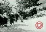 Immagine di Profughi italiani evacuare Italia, 1944, secondo 34 filmato di repertorio 65675021170