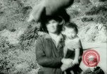 Immagine di Profughi italiani evacuare Italia, 1944, secondo 40 filmato di repertorio 65675021170