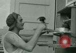 Immagine di Prigioniero di treni uccelli a noi operati POW Camp United States USA, 1944, secondo 4 filmato di repertorio 65675021176